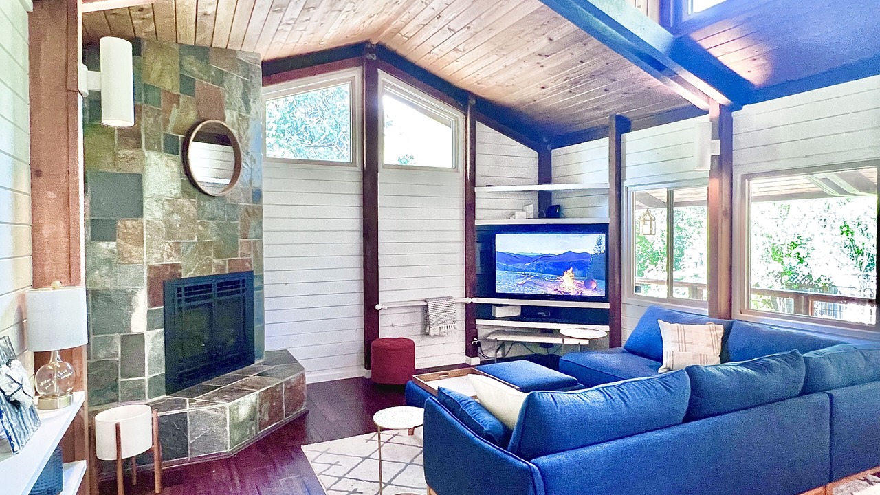 Photo of Livingroom in Glen Ellen