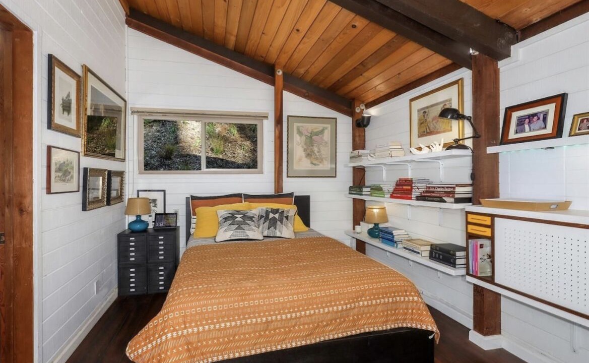 Photo of Bedroom in Glen Ellen