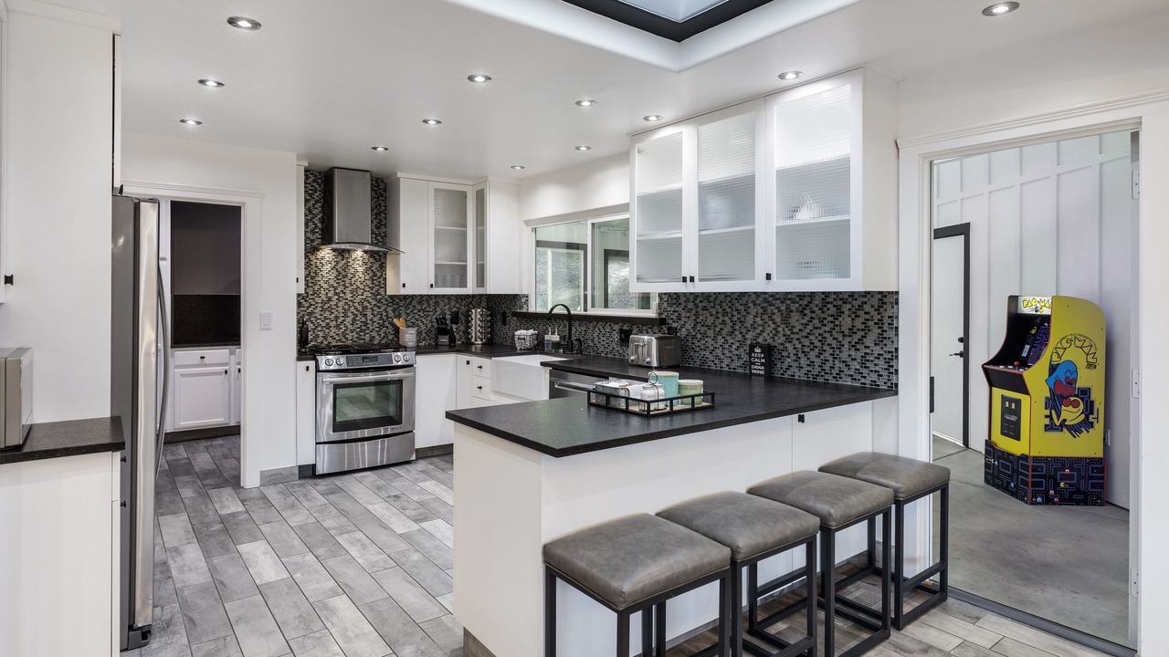 Photo of Kitchen in Larkfield-Wikiup