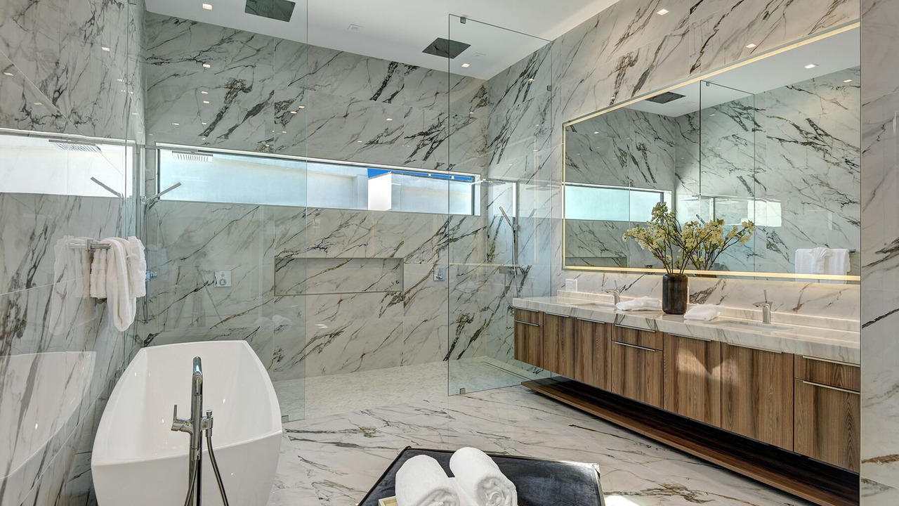 Photo of Bathroom in Magnesia Falls Cove