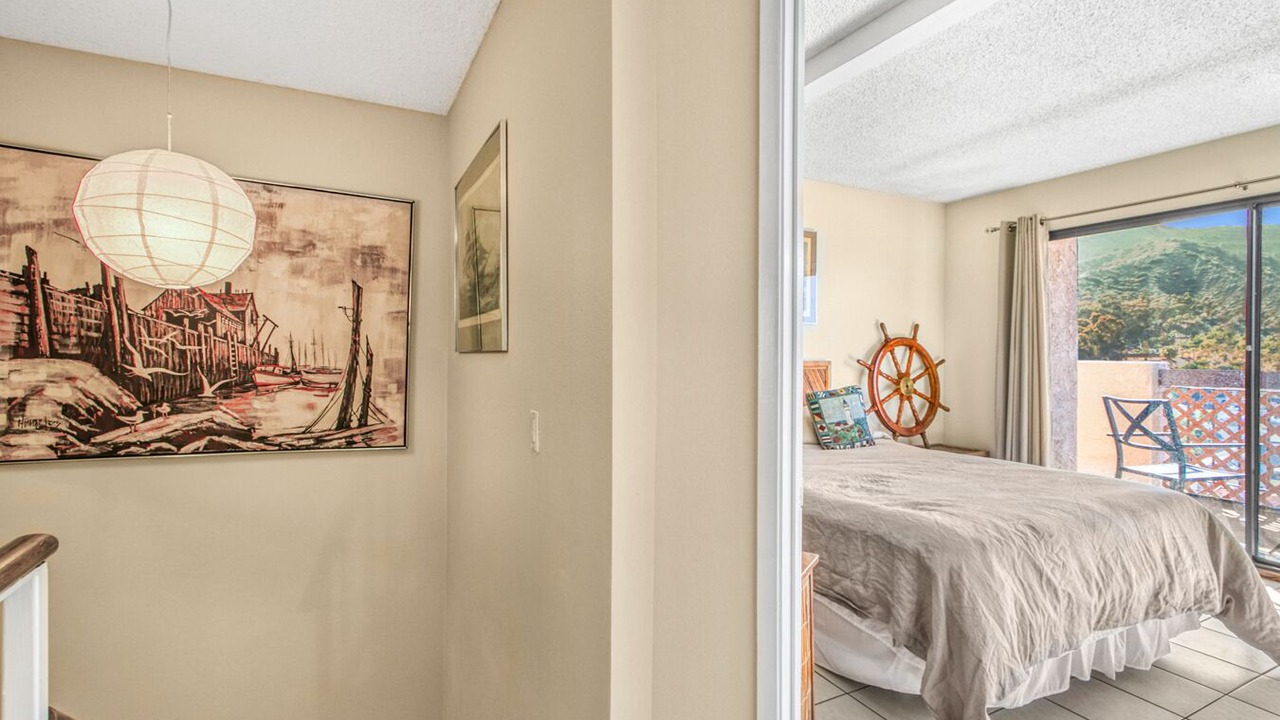 Photo of Bedroom in Avalon