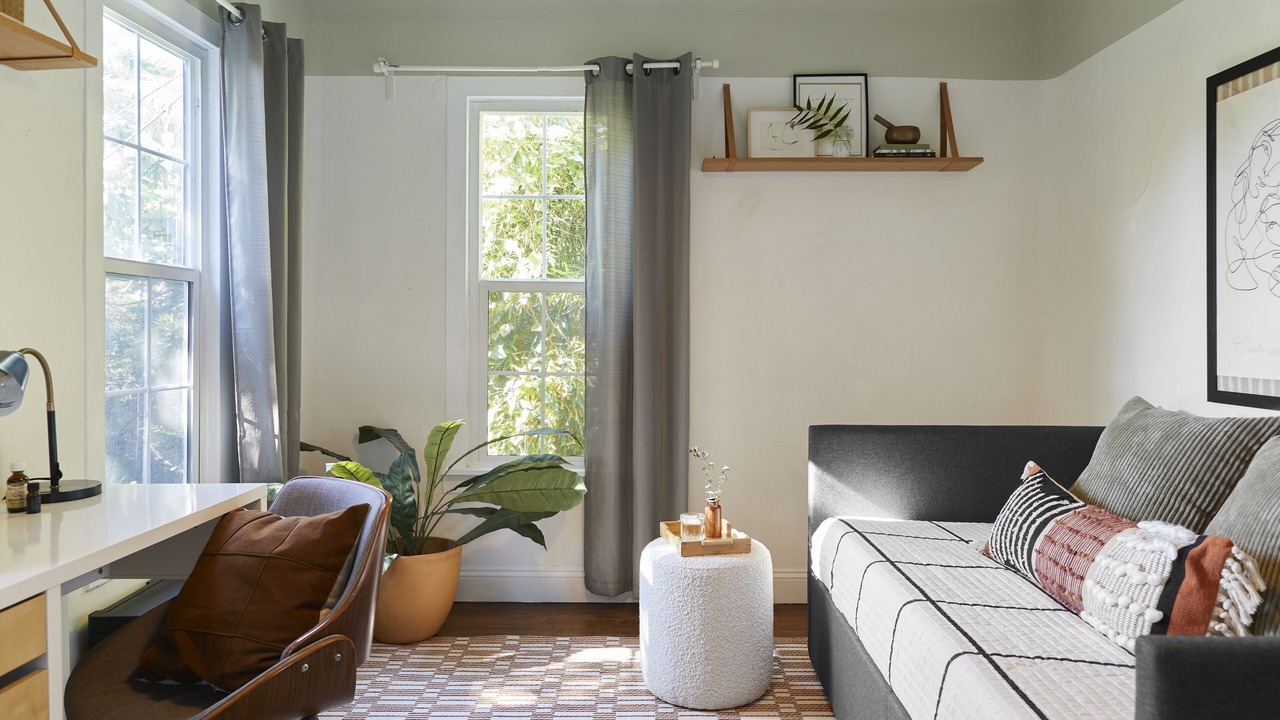 Photo of Livingroom in Eagle Rock
