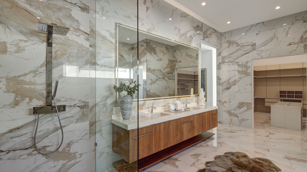 Photo of Bathroom in Magnesia Falls Cove