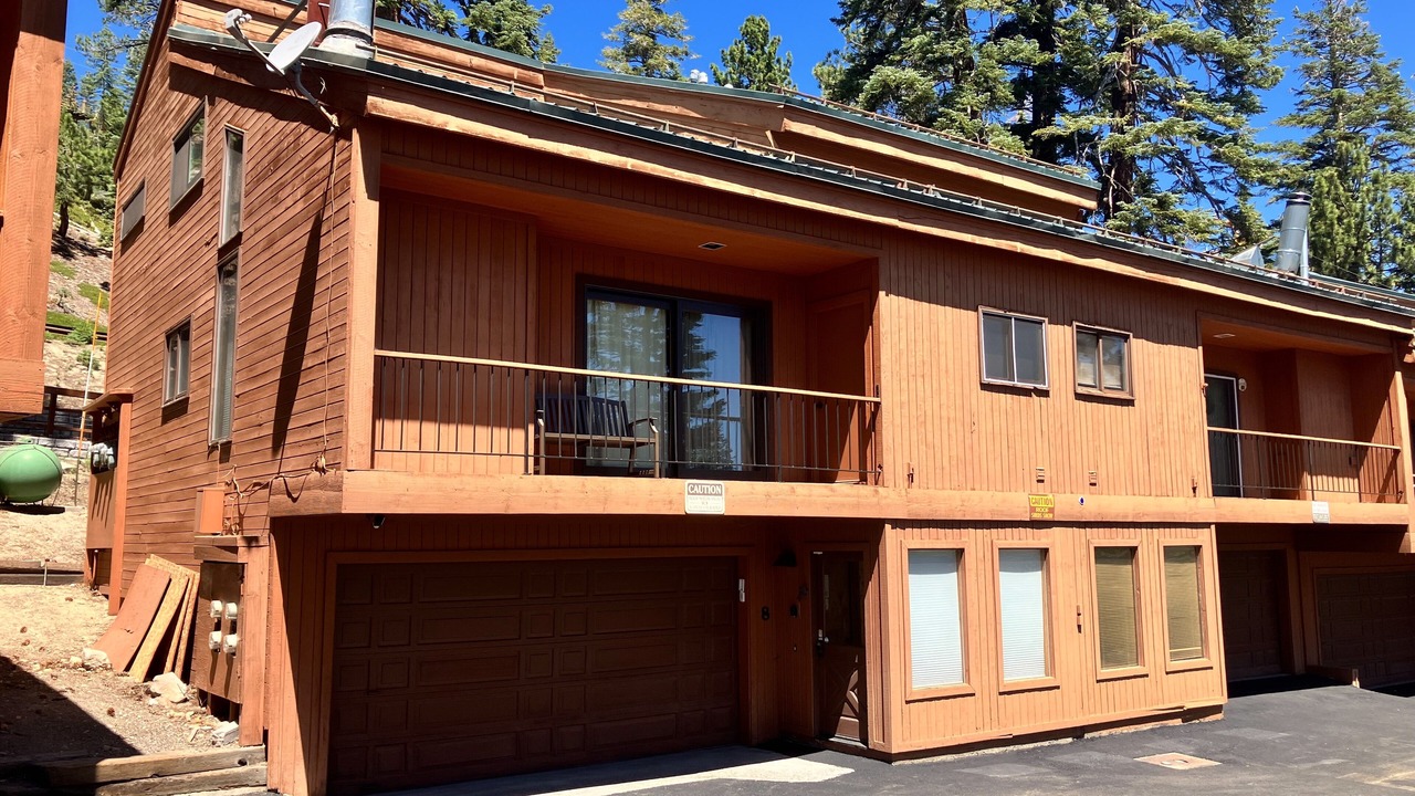 Photo of Outdoor in Mammoth Lakes