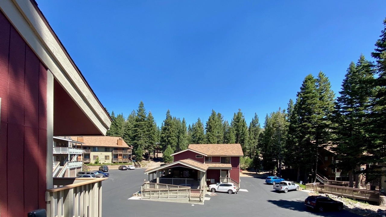 Photo of Outdoor in Mammoth Lakes
