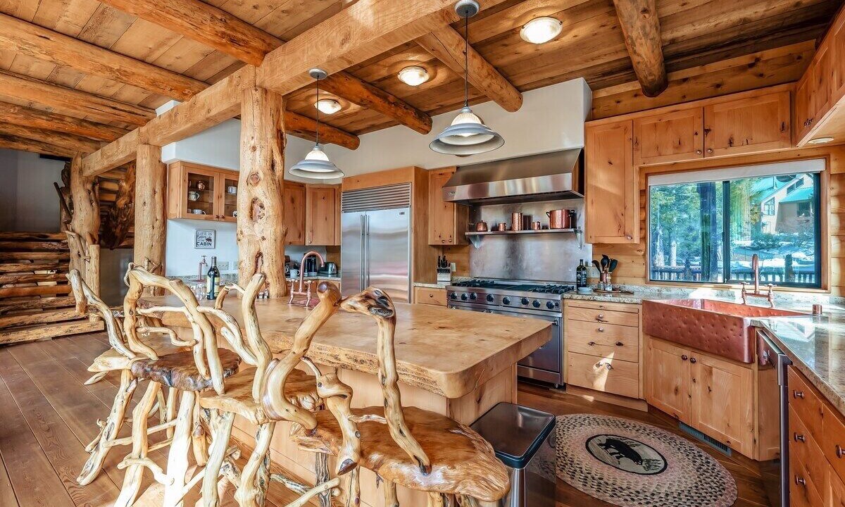 Photo of Kitchen in Shaver Lake