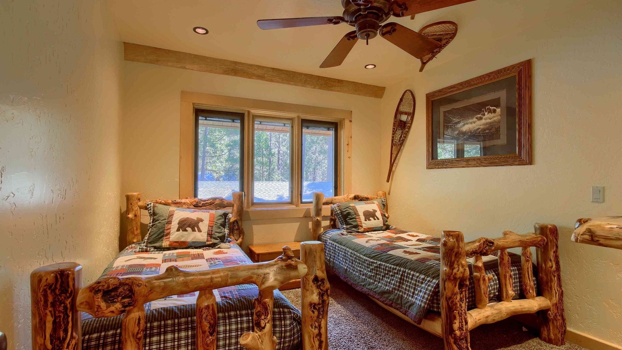 Photo of Bedroom in North Wawona