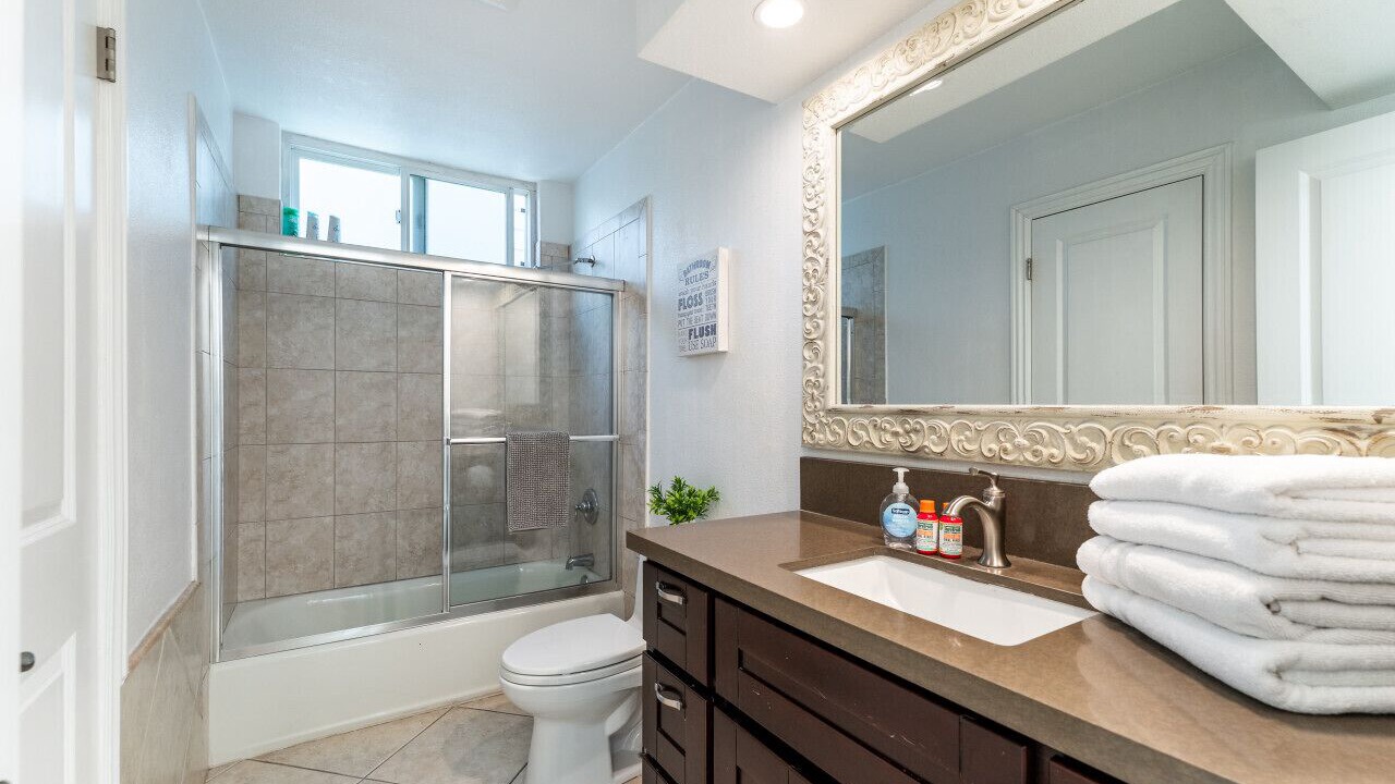 Photo of Bathroom in Sunset Beach