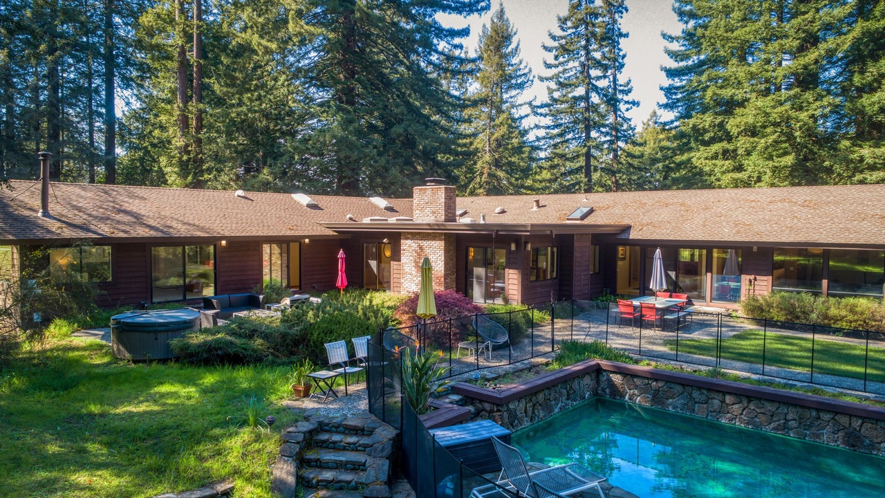 Photo of Outdoor in Freestone