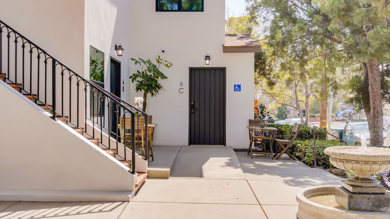 Photo of Patio Balcony in Upper East