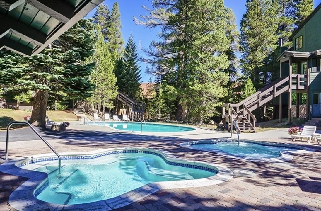 Photo of Others in Mammoth Lakes