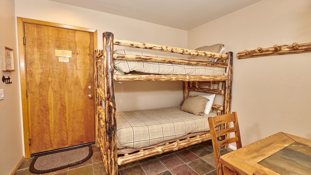 Photo of Bedroom in Mammoth Lakes