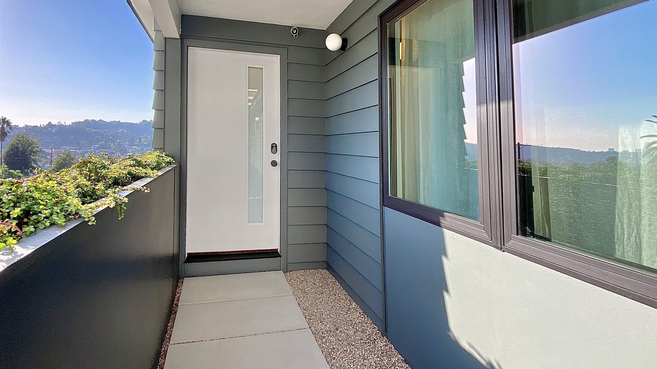 Photo of Patio Balcony in Montecito Heights