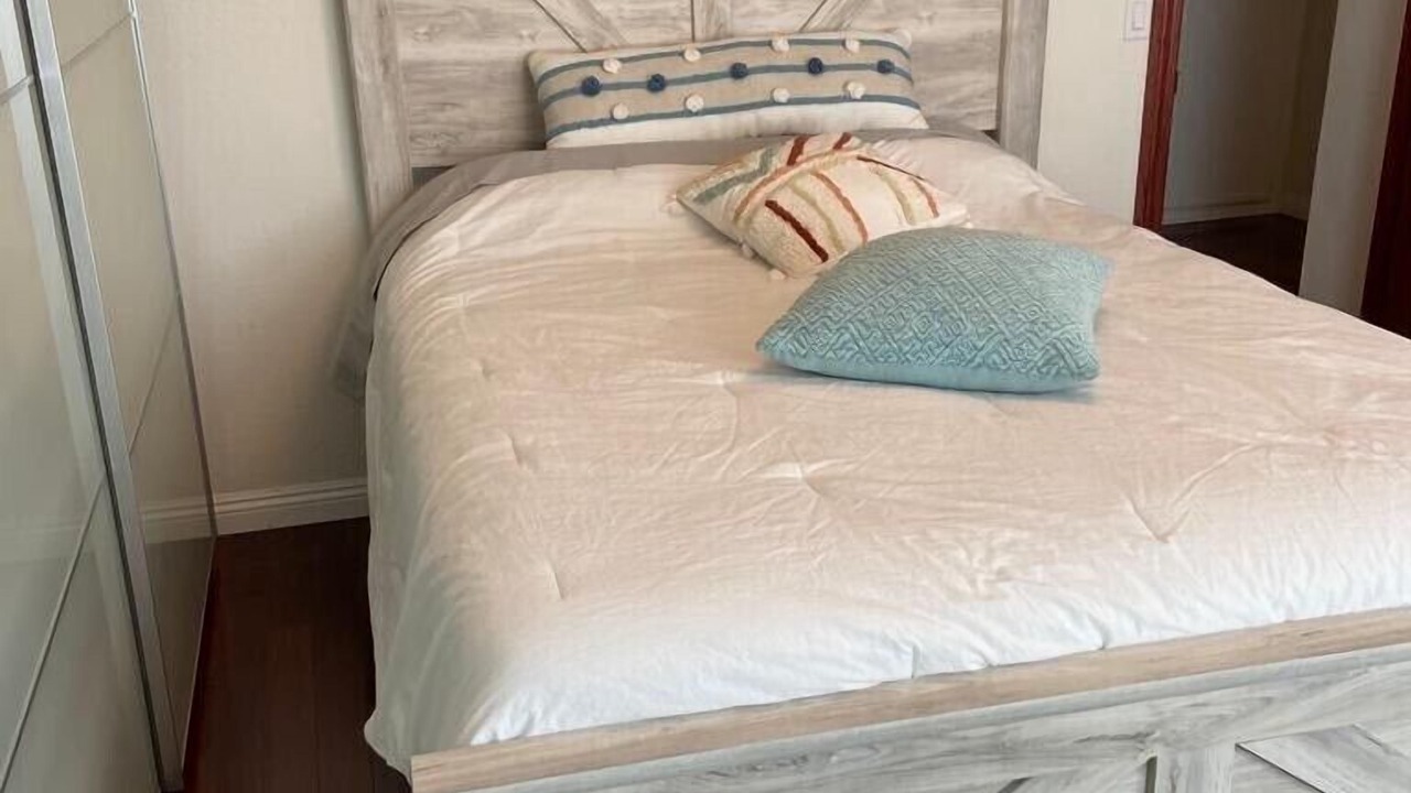 Photo of Bedroom in Imperial Beach