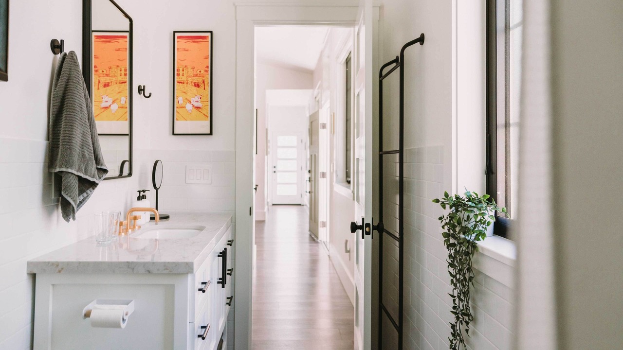 Photo of Bathroom in East Sacramento