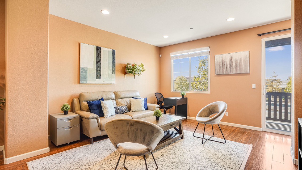 Photo of Livingroom in Ardenwood