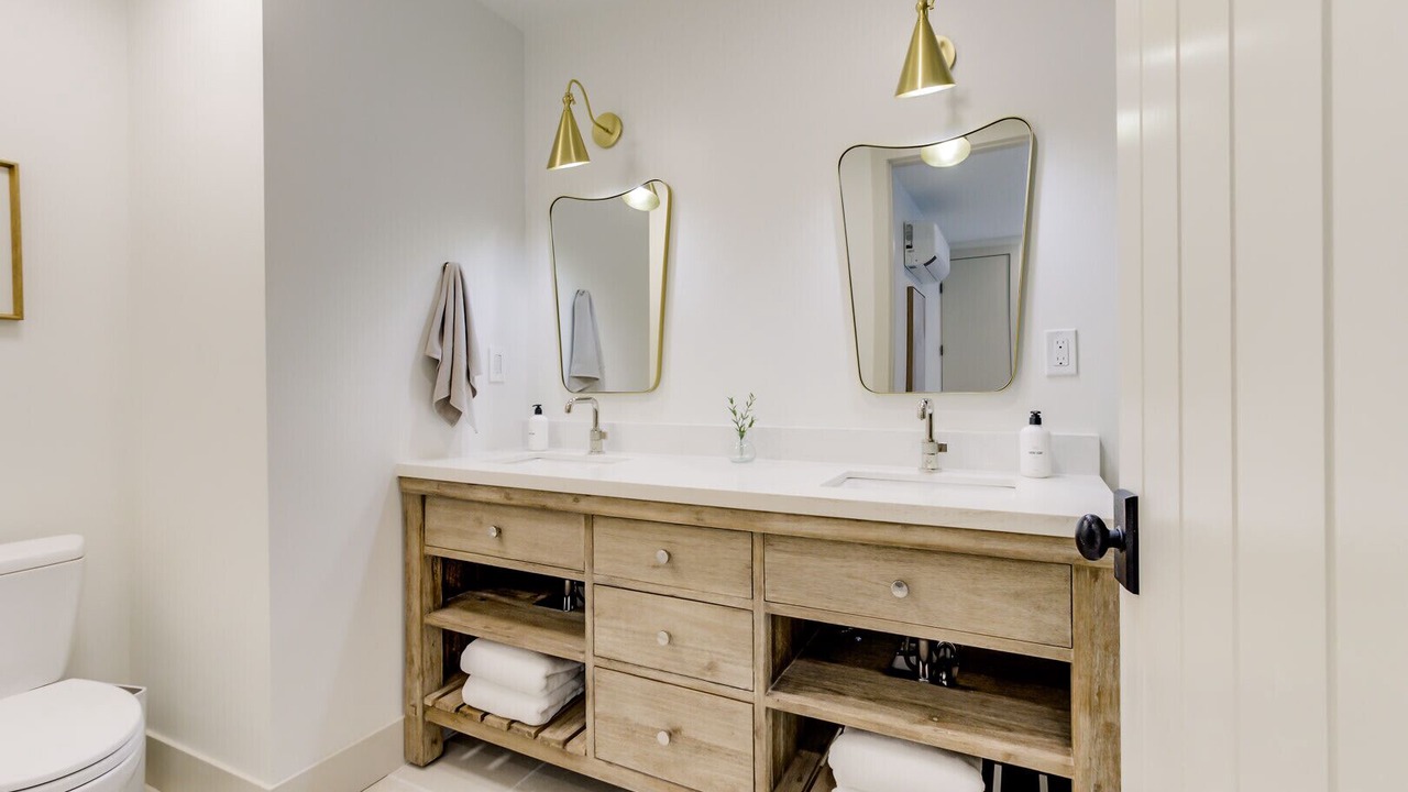Photo of Bathroom in Upper East