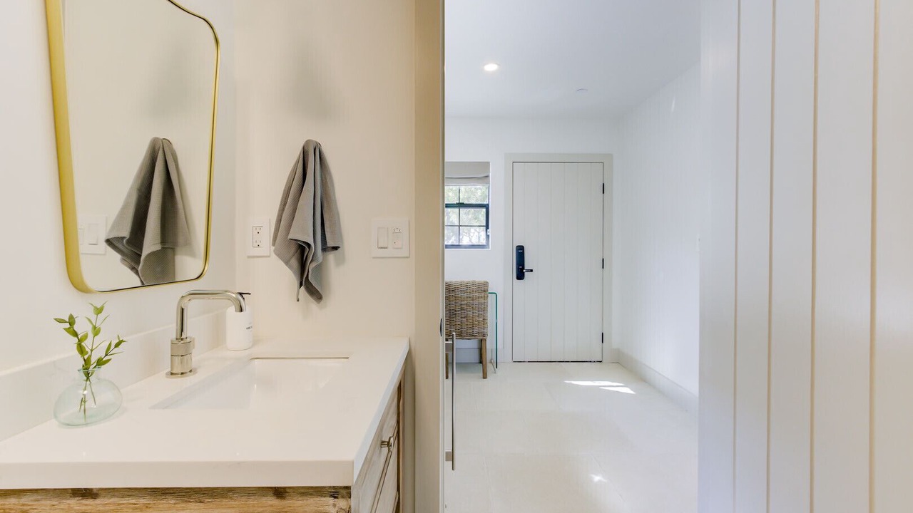 Photo of Bathroom in Upper East