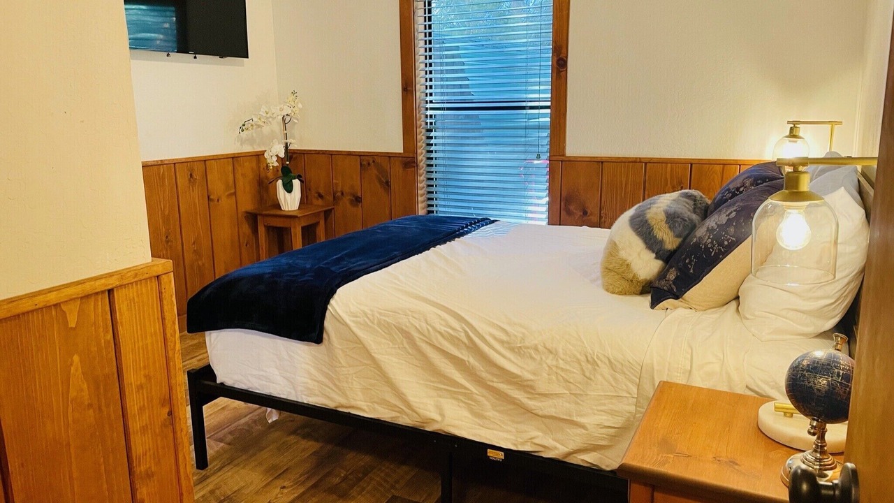 Photo of Bedroom in Donner Lake Woods