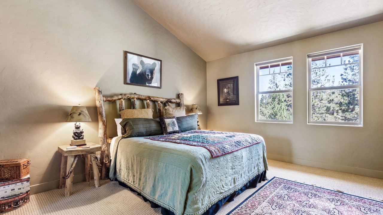 Photo of Bedroom in June Lake