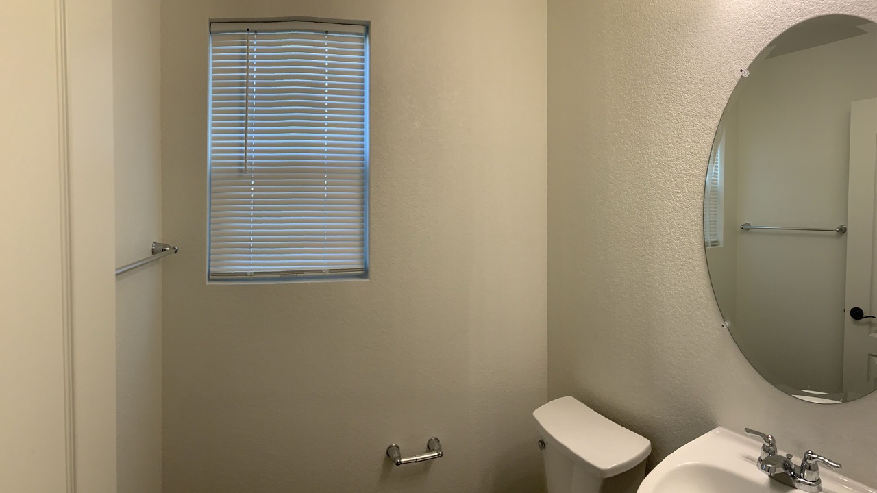 Photo of Bathroom in Woodland