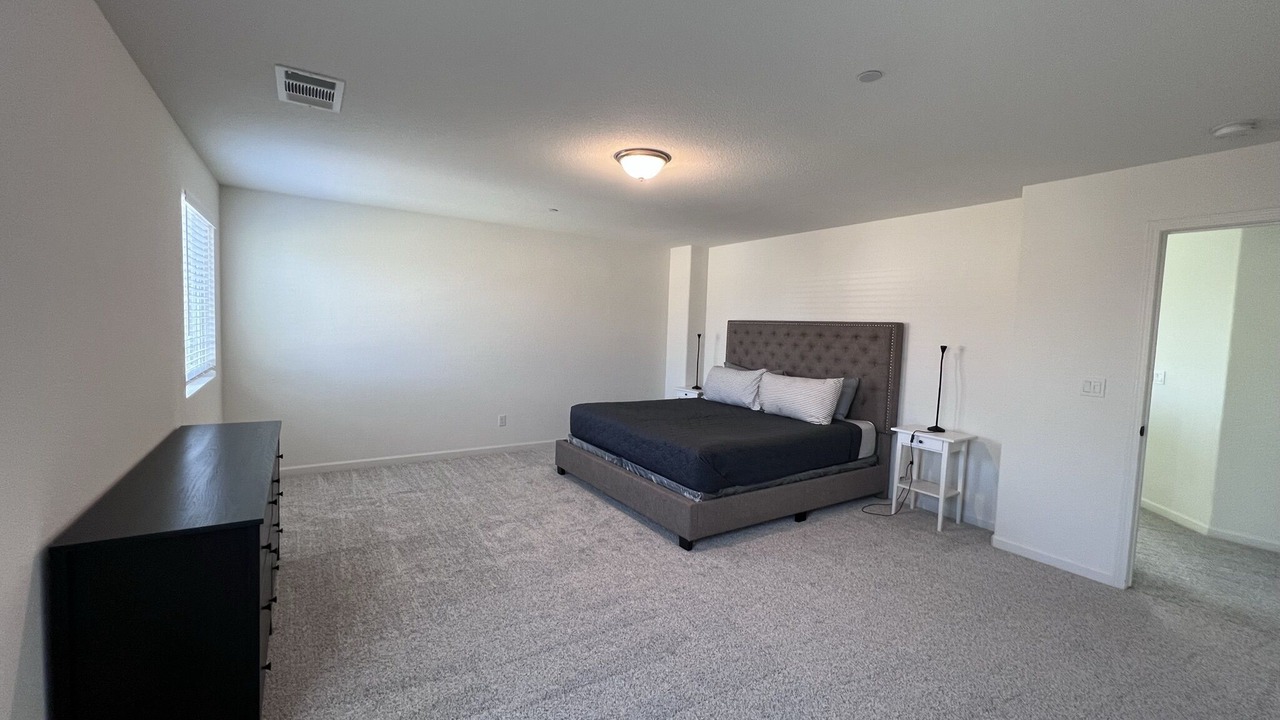 Photo of Bedroom in Woodland
