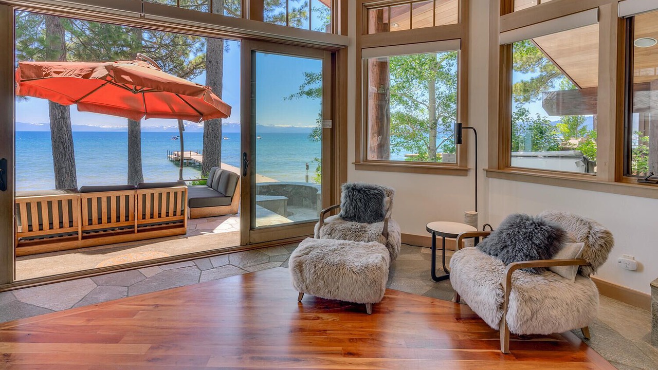 Photo of Livingroom in Kings Beach