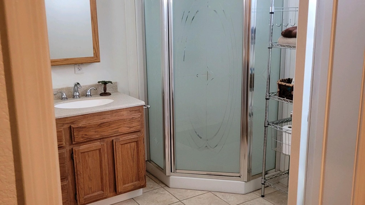 Photo of Bathroom in Needles