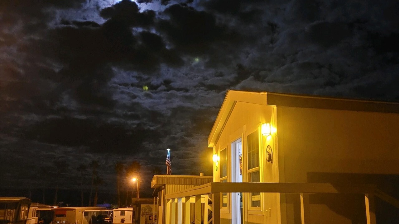 Photo of Outdoor in Needles