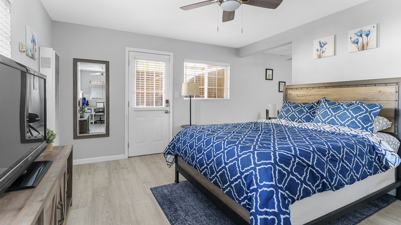Photo of Bedroom in Riviera - Westchester