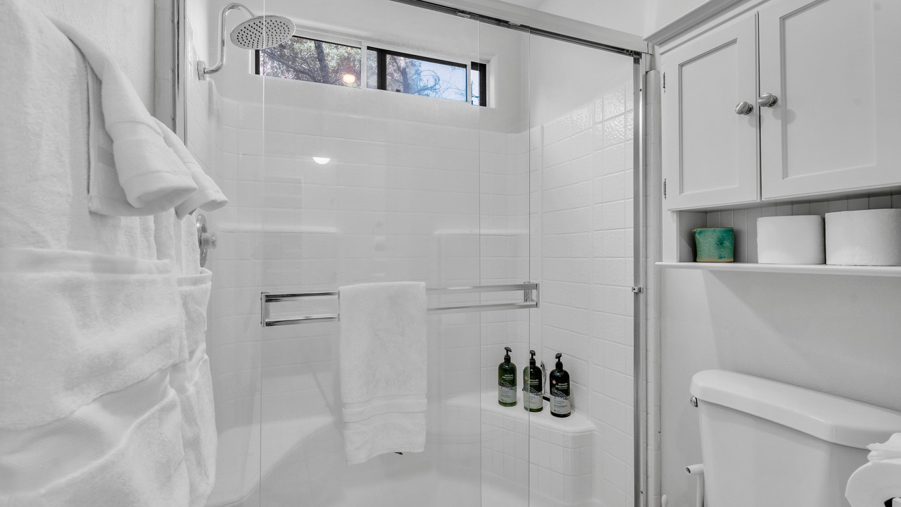 Photo of Bathroom in Fetters Hot Springs-Agua Caliente