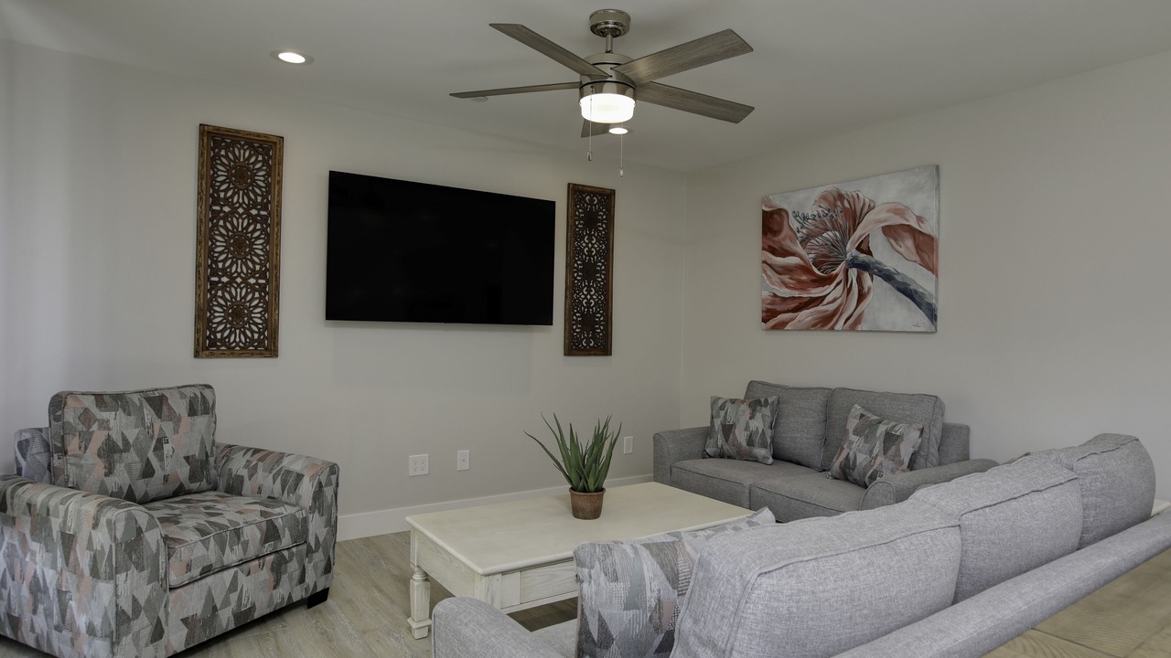 Photo of Livingroom in Callender