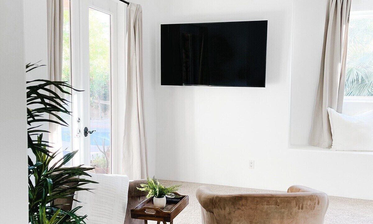 Photo of Livingroom in Desert Club Estates