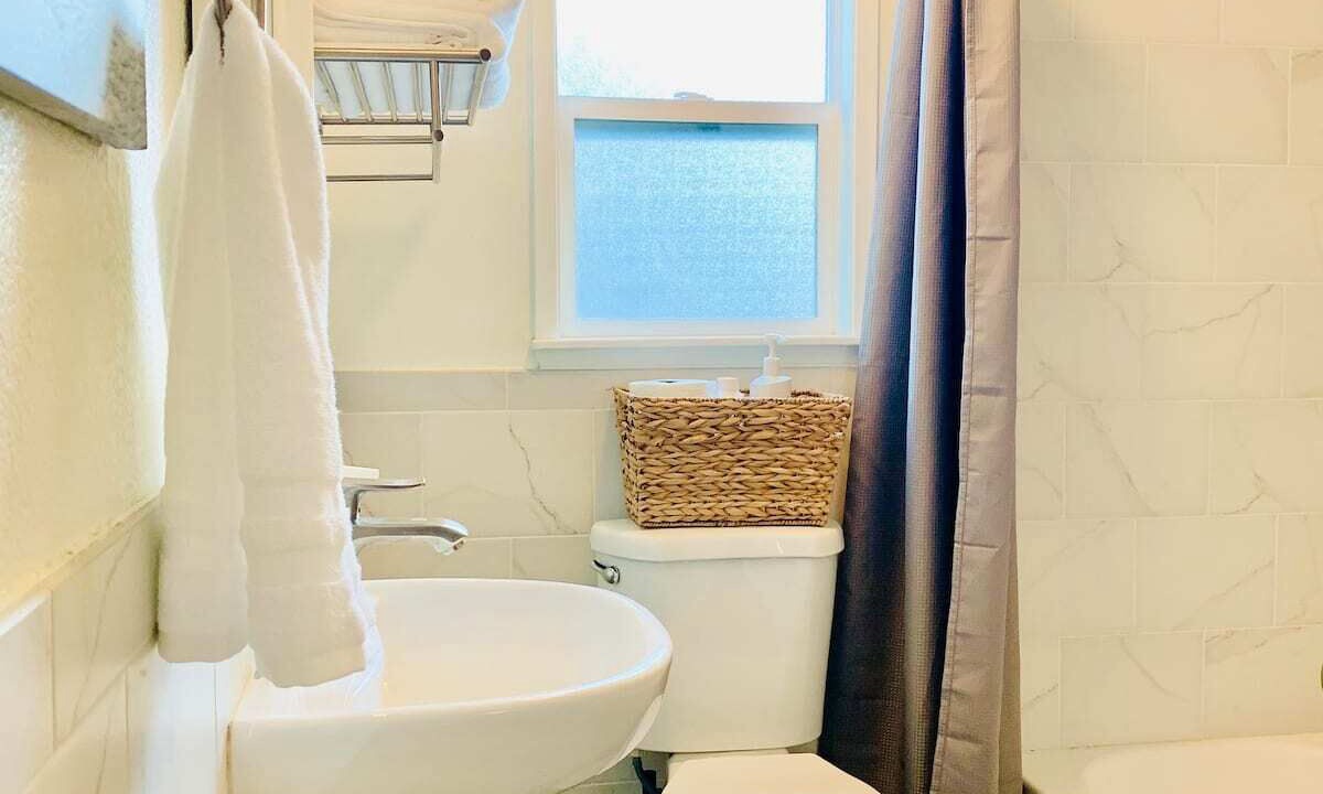Photo of Bathroom in Willow Glen