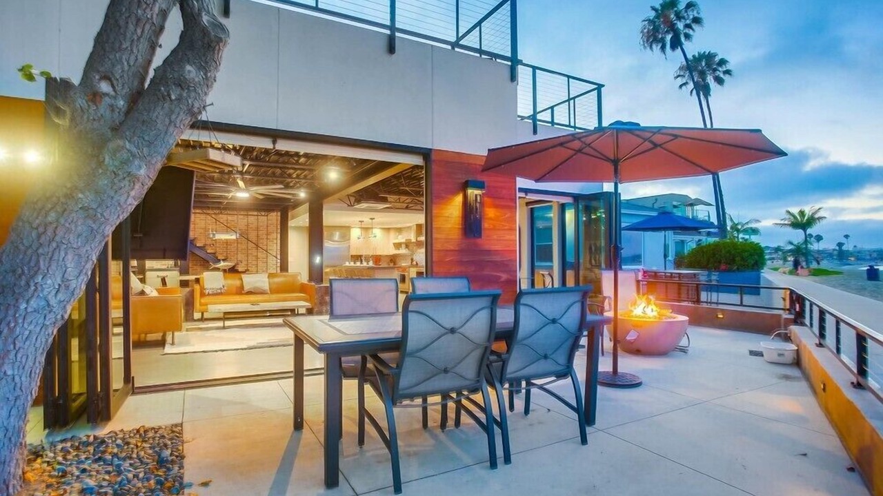 Photo of Outdoor in Mission Beach