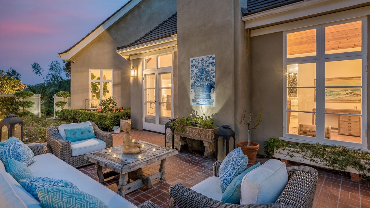 Photo of Patio Balcony in Covenant
