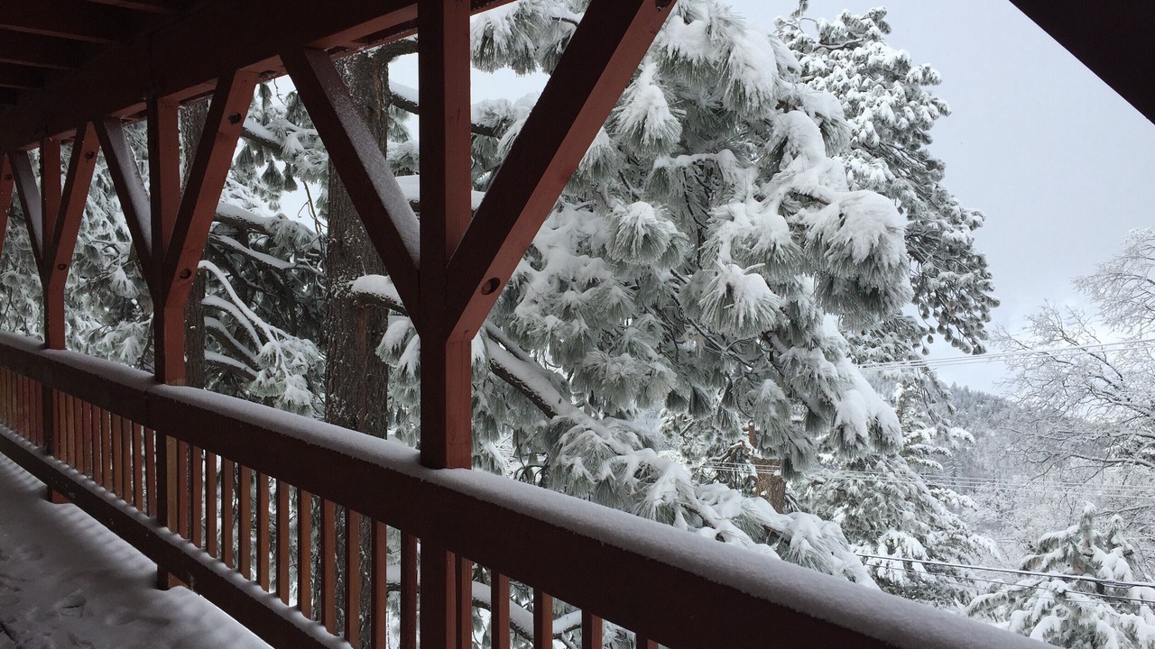 Photo of Patio Balcony in Running Springs