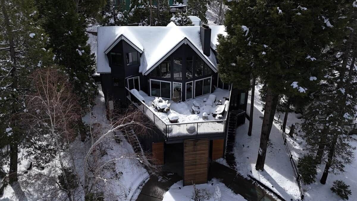 Photo of Outdoor in Lake Arrowhead