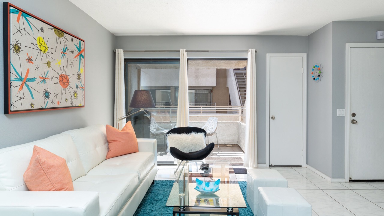Photo of Livingroom in Warm Sands