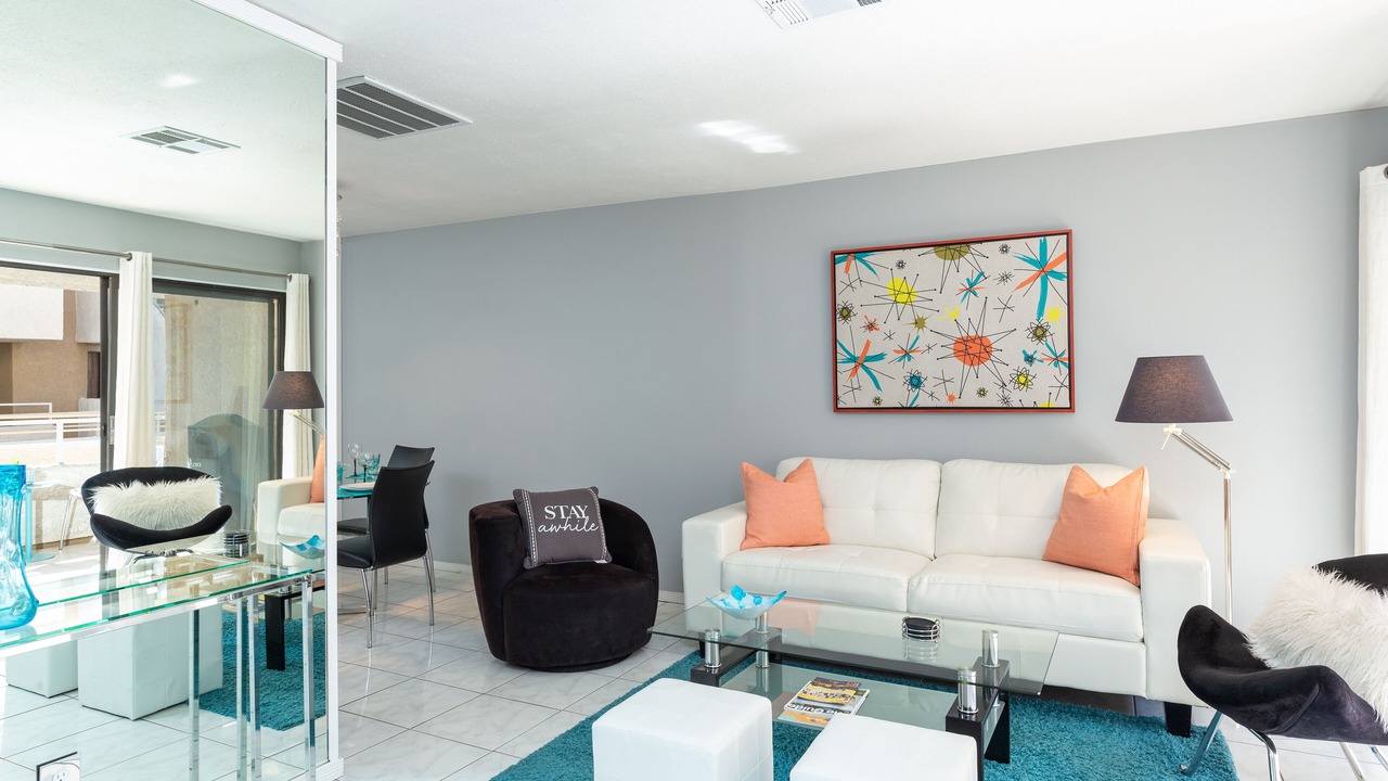Photo of Livingroom in Warm Sands