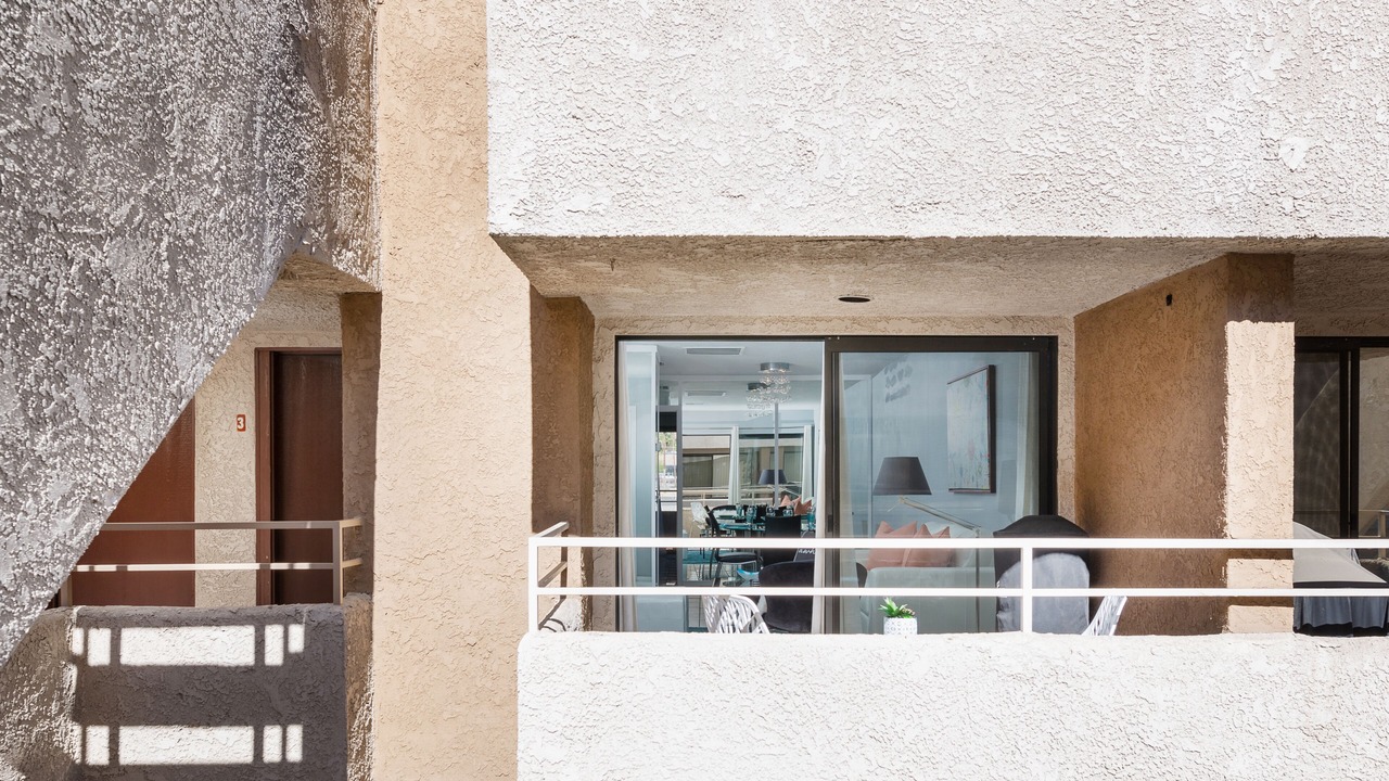 Photo of Outdoor in Warm Sands