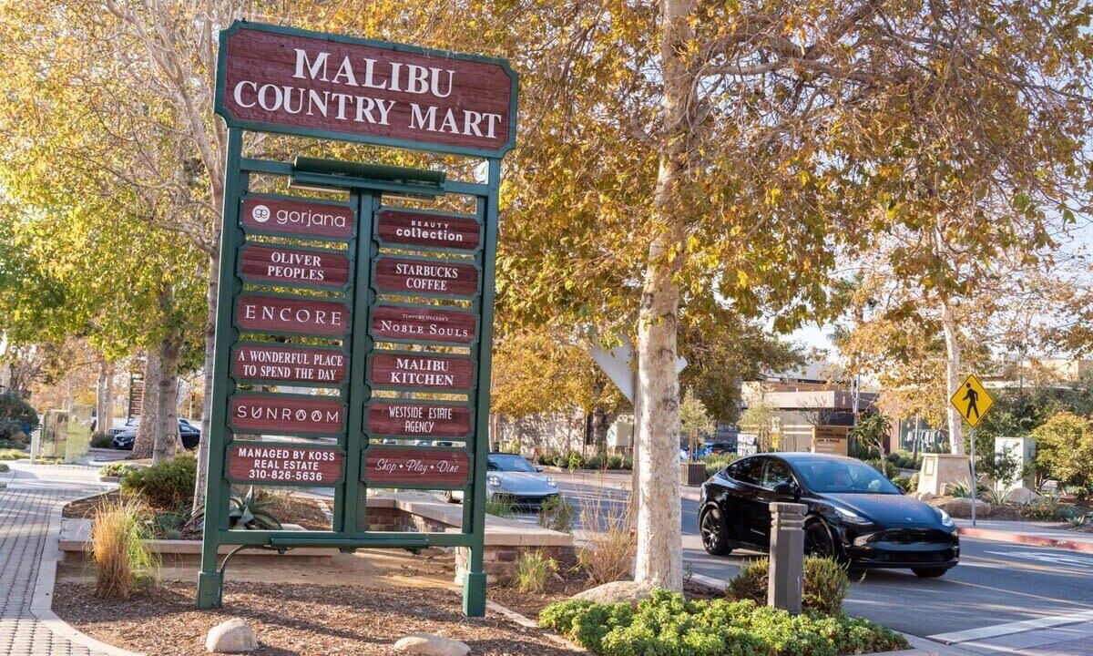 Photo of Others in Eastern Malibu