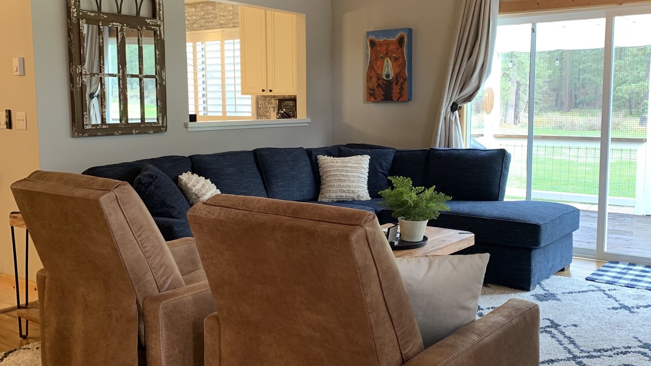 Photo of Livingroom in Plumas Eureka Estates