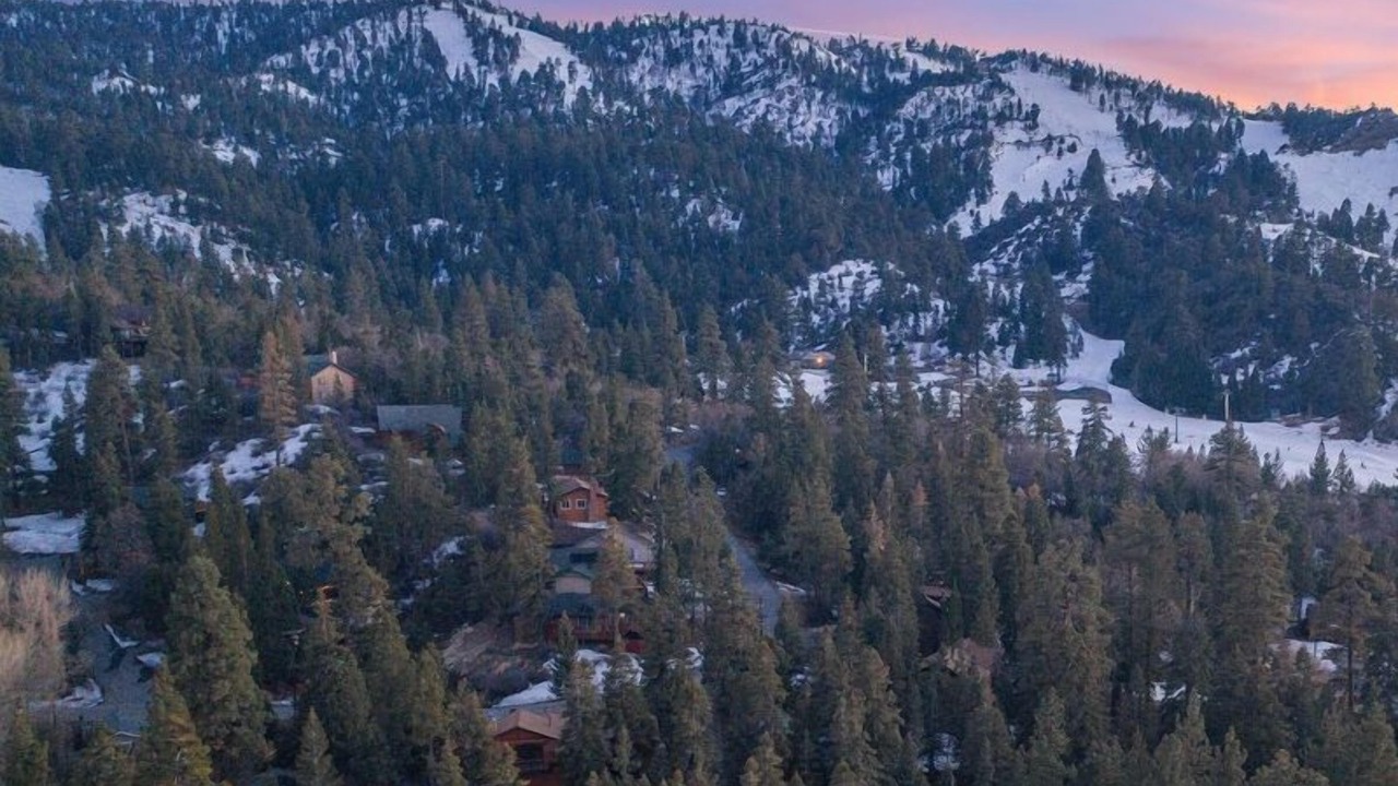 Photo of Outdoor in Upper Moonridge