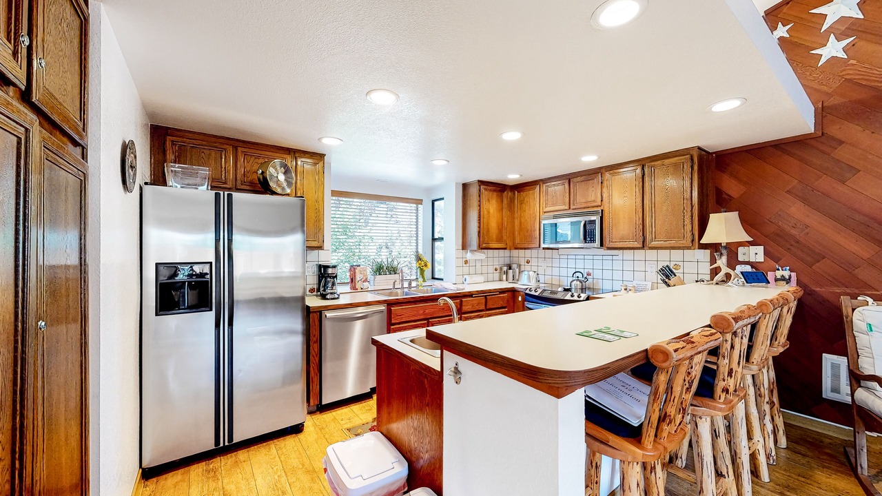 Photo of Kitchen in Mammoth Lakes