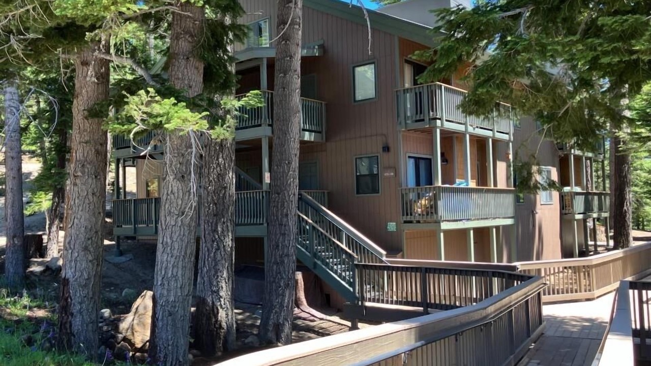 Photo of Outdoor in Mammoth Lakes
