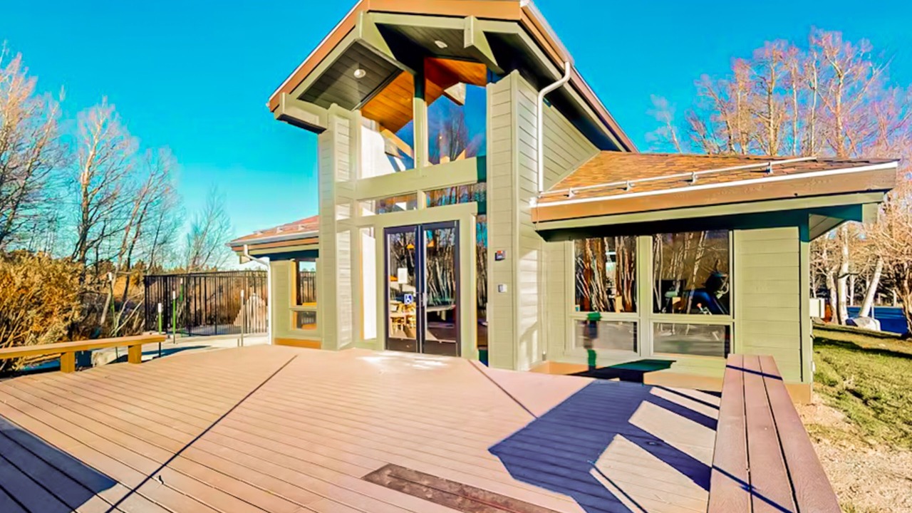 Photo of Patio Balcony in Mammoth Lakes