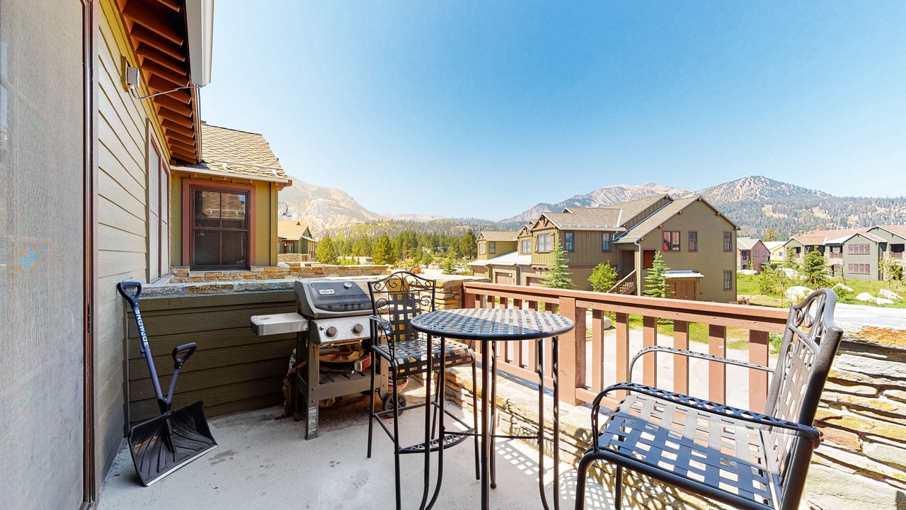 Photo of Outdoor in Mammoth Lakes