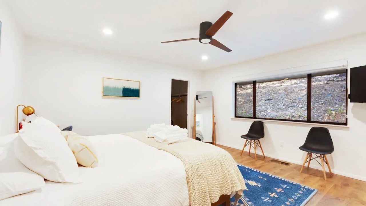 Photo of Bedroom in Grass Valley