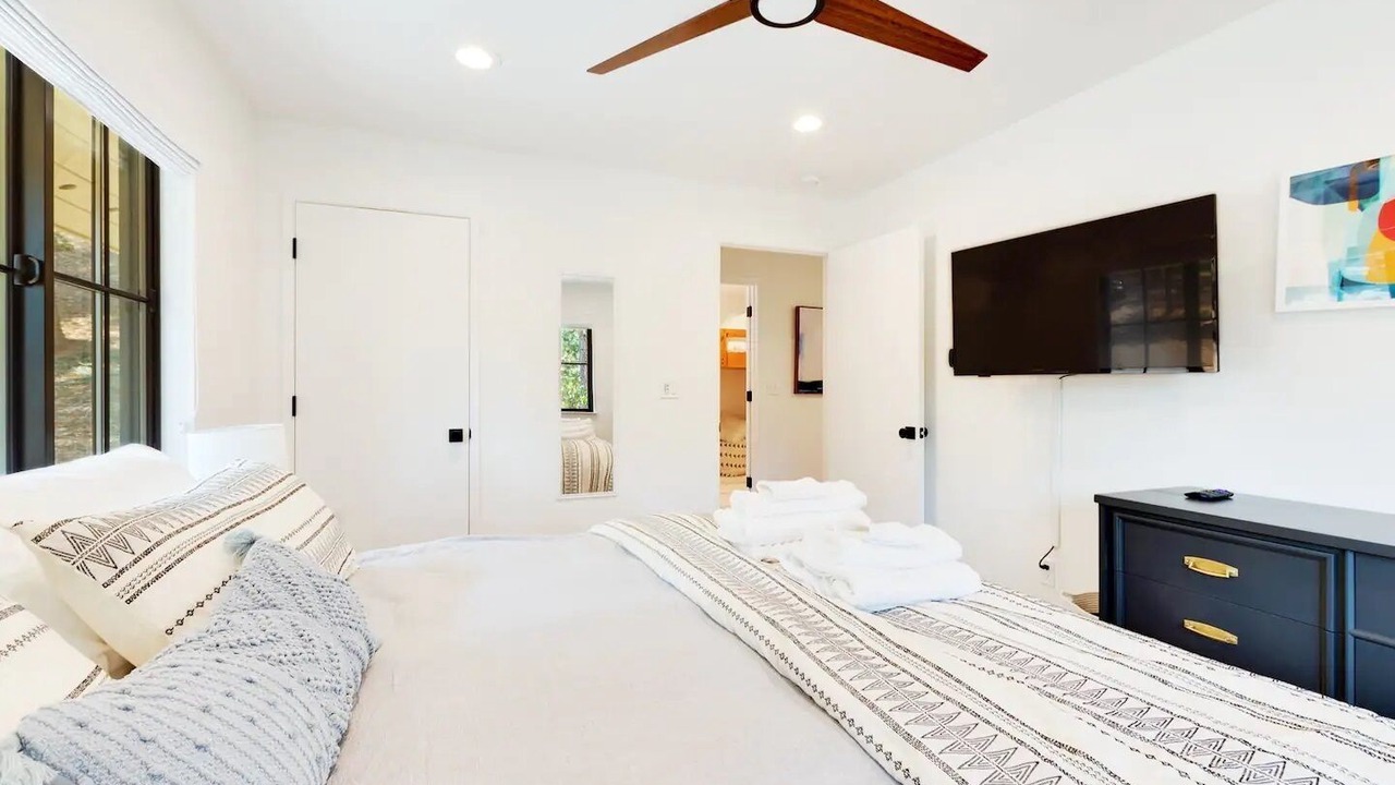 Photo of Bedroom in Grass Valley